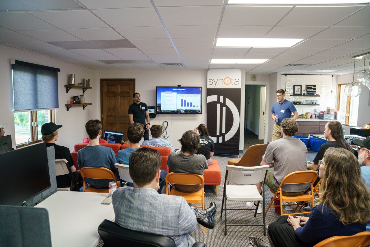 Columbus Bitcoin Meetup gallery photo 32