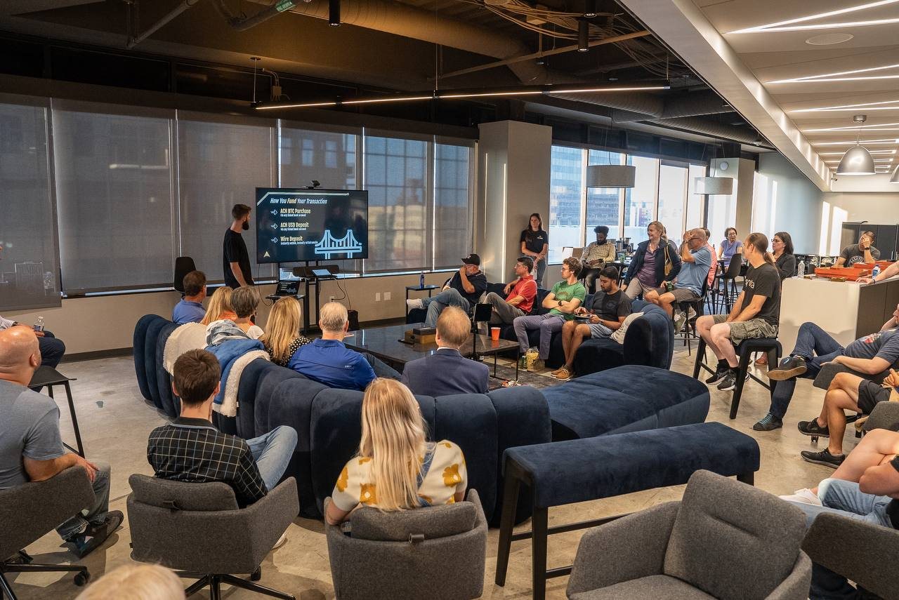 Columbus Bitcoin Meetup gallery photo 40